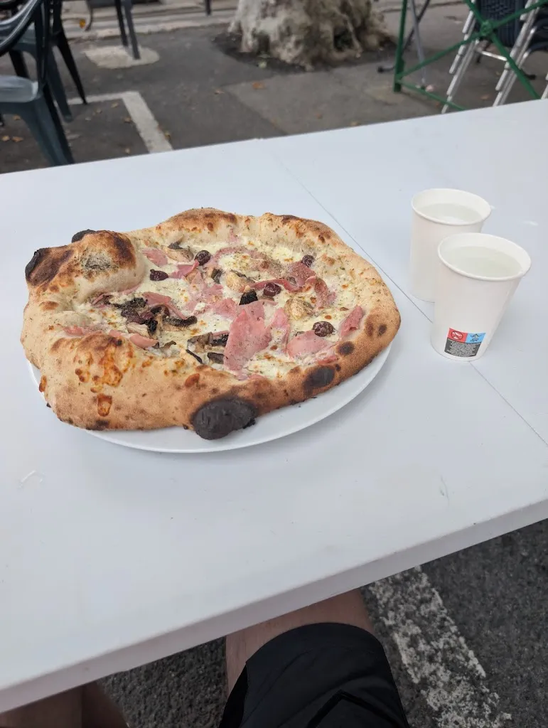 Léo TAURUS_Papa pizza_Saint-Paul-de-Fenouillet_recensione