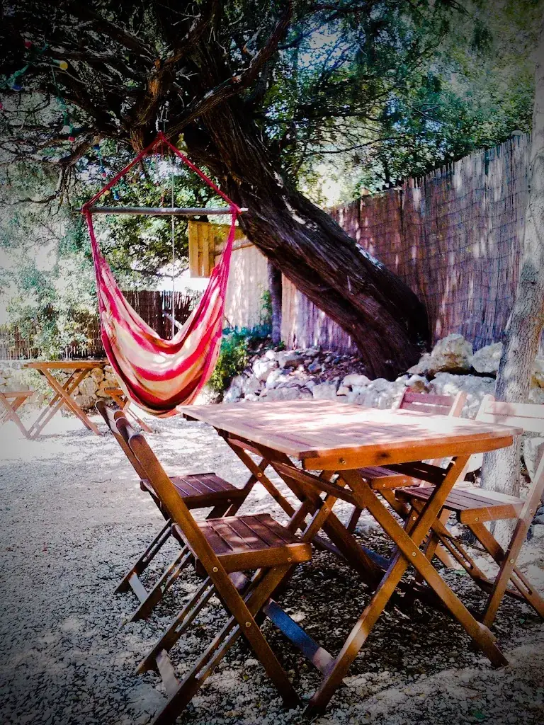 Le Donjon de Peyrepertuse restaurant in Duilhac-sous-Peyrepertuse