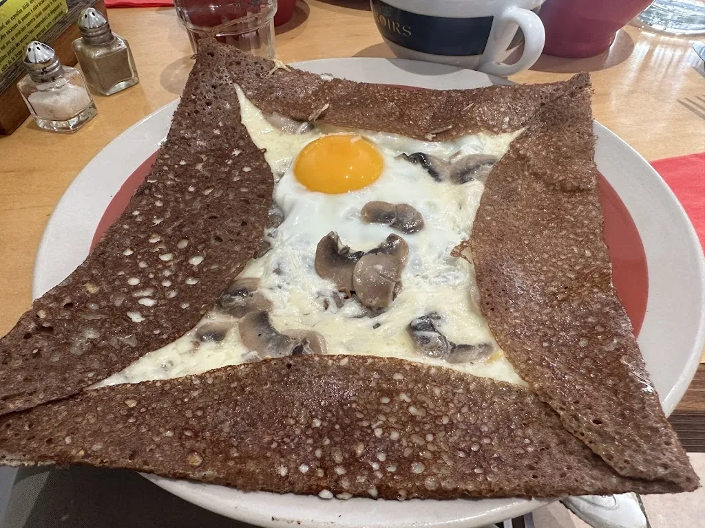 Strawberry Fields_Crêperie la Marotte_Saint-Nazaire_review