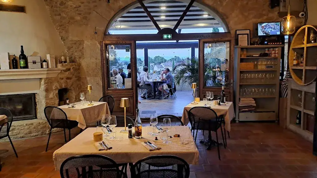 LA BERGERIE_Maubec_slider_image_2