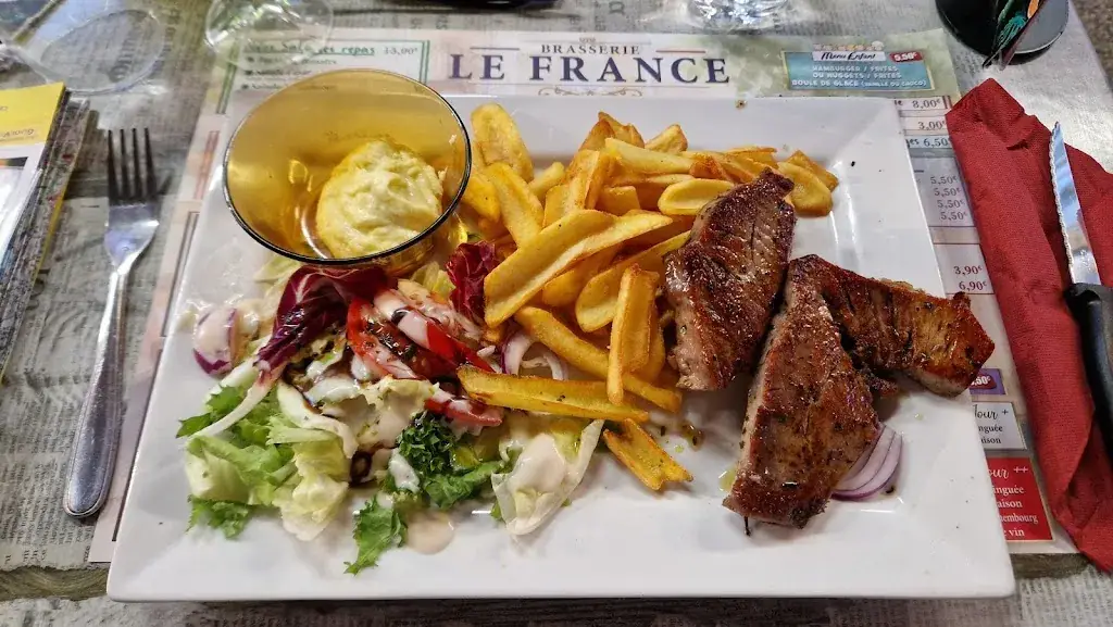 Michel Kribs_Cafe de france_Saint-Pons-de-Thomières_review