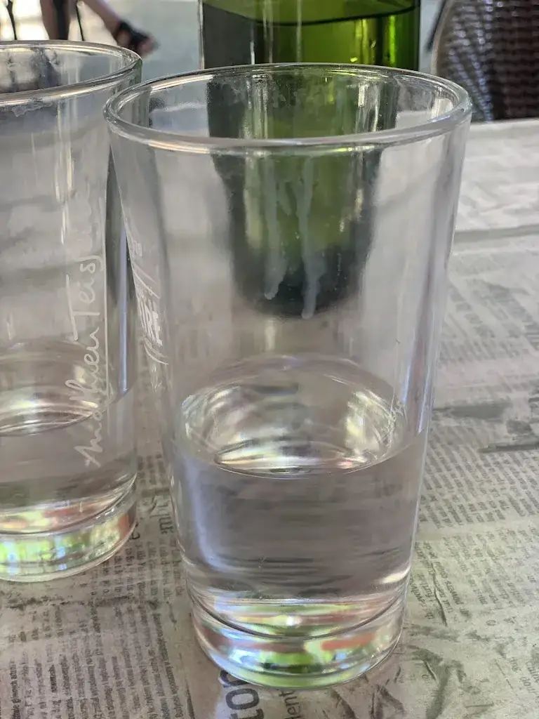 Claire COMBES_Cafe de france_Saint-Pons-de-Thomières_review