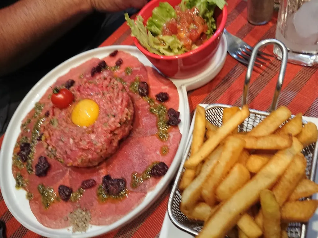 Menu_Hotel restaurant le somail_Saint-Pons-de-Thomières_imagen_3