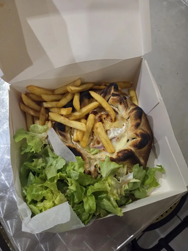 Maud ROUILLIER_La casa de la mame_Saint-Thibéry_review