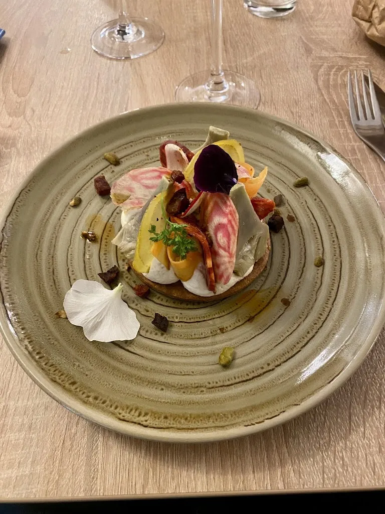 Philippe Quentin_Le Petit Eden_Saint-Quentin-la-Poterie_recensione