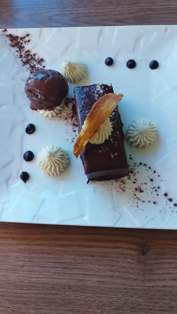 Menu_le pèbre d'aï_Saint-Quentin-la-Poterie_image_6