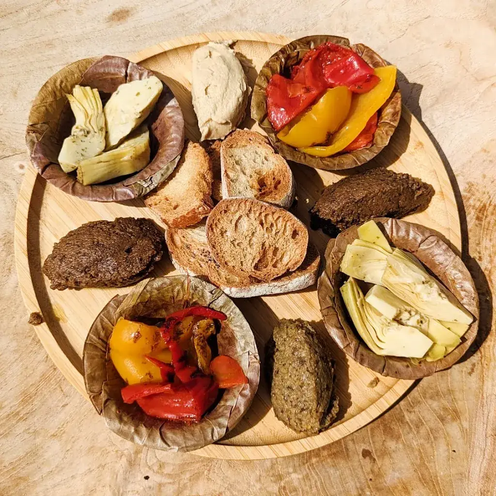 Le Bistrot du Parc_Saint-Quentin-la-Poterie_slider_image_3