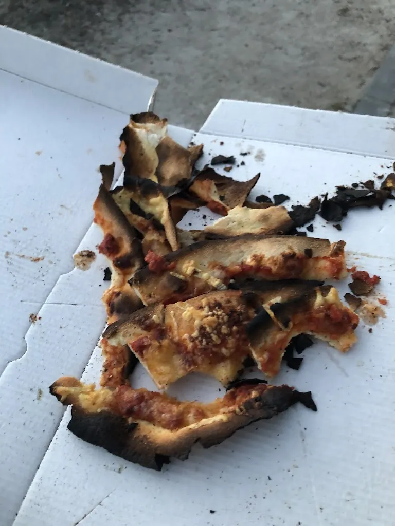 Menu_La Pizza de Carmen_Saint-Quentin-la-Poterie_image_6