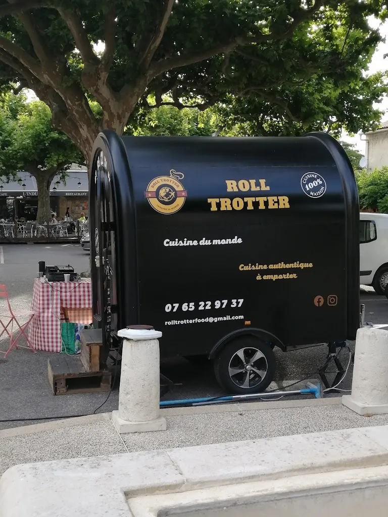 Adolf & Milli_Roll Trotter_Saint-Victor-la-Coste_review