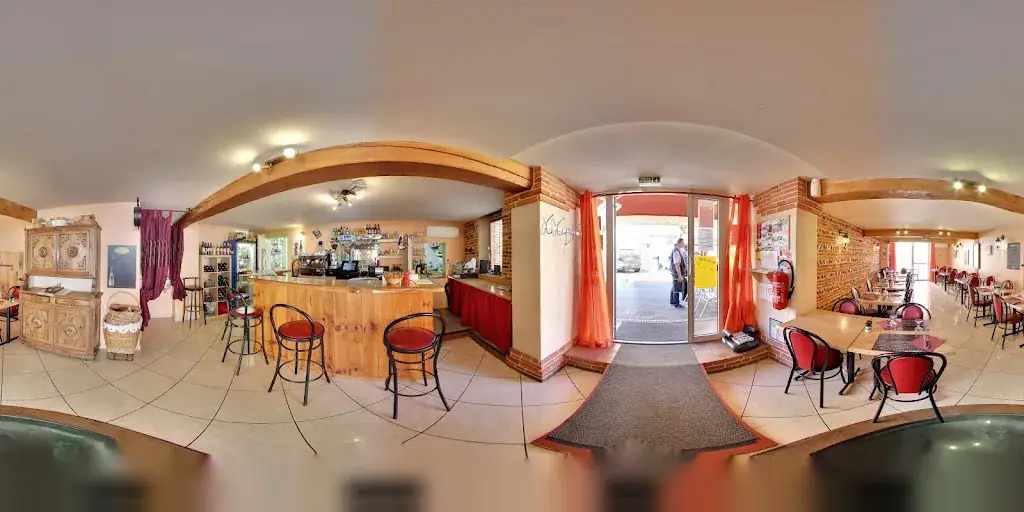 L'Atelier restaurant in Sainte-Foy-de-Peyrolières