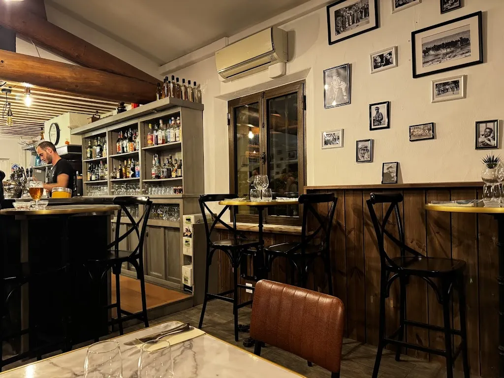 Sybren Wiersma_Café Saint-Pierre_Maubec_recensione