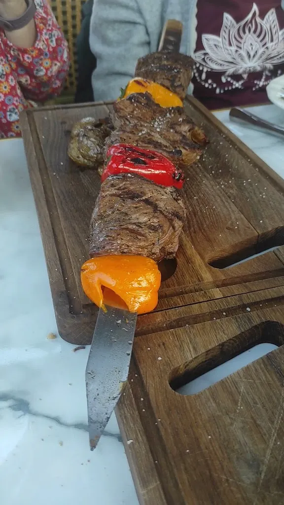 Café Saint-Pierre_Maubec_slider_image_2