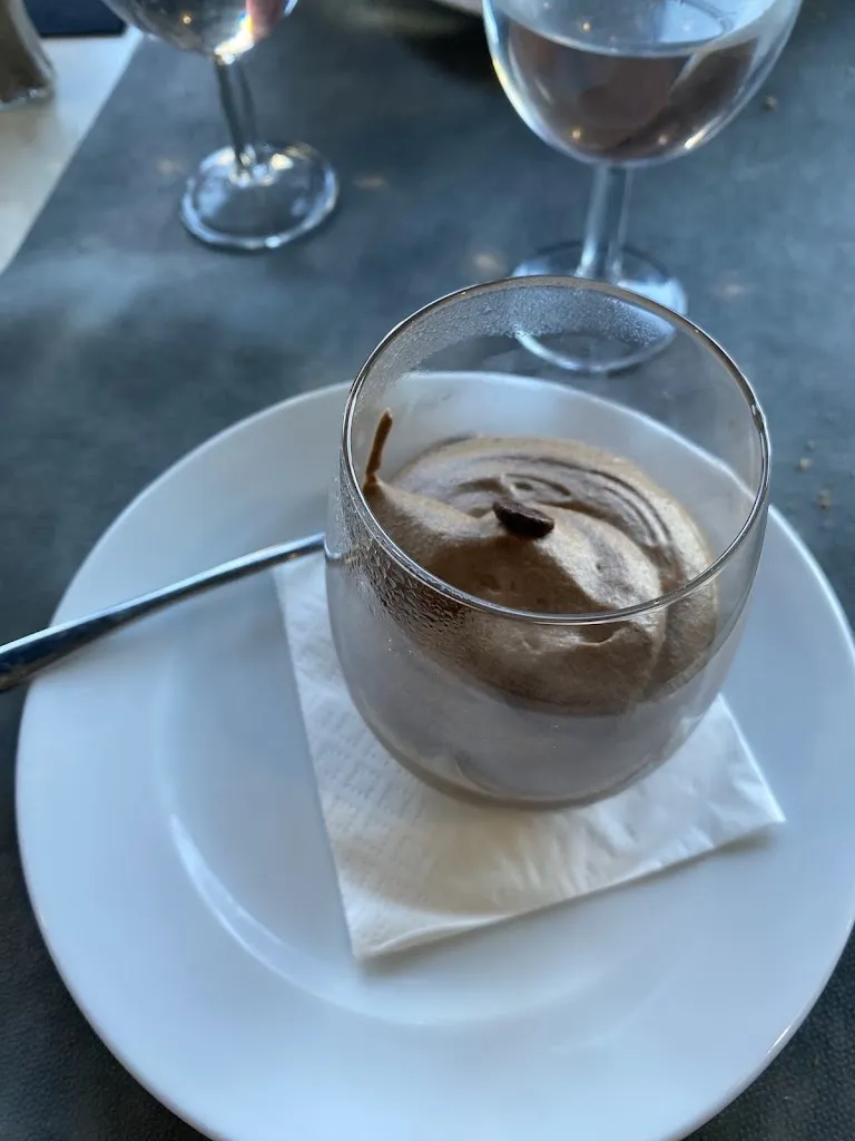 Mathias Gil_Le Bistro_Saïx_review