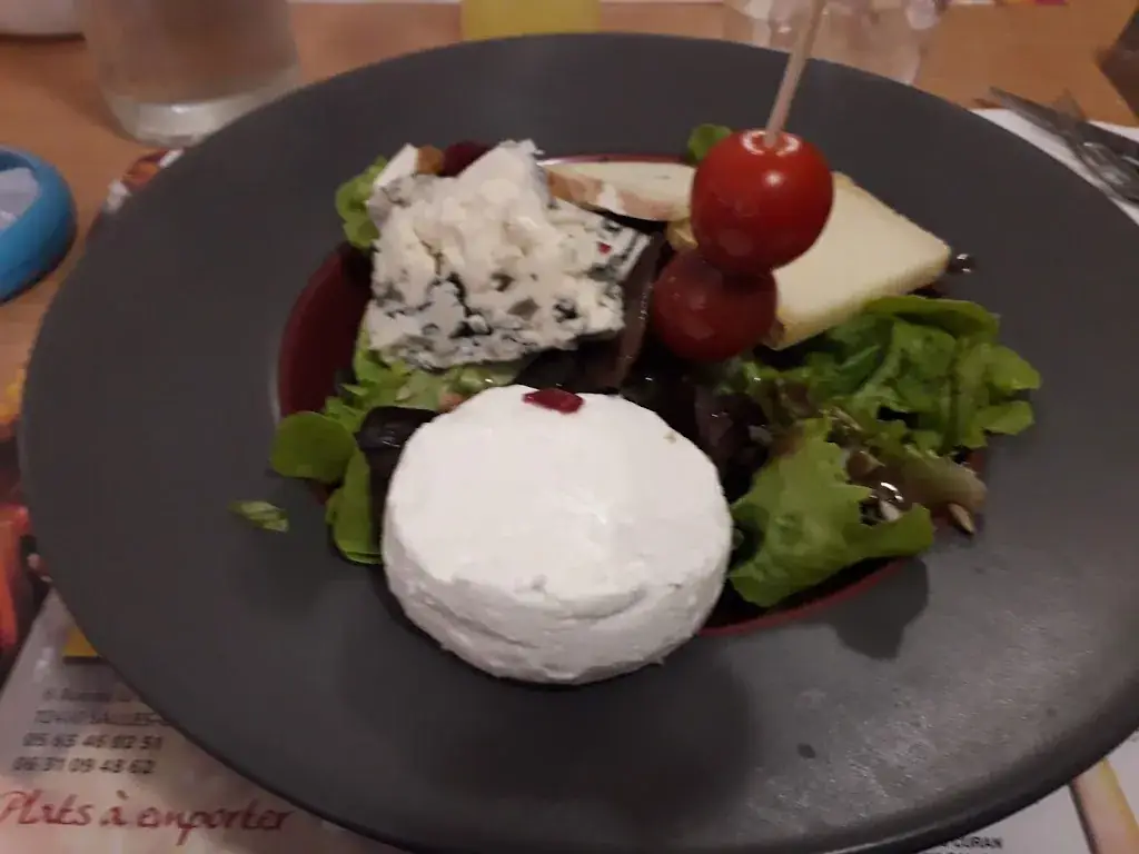 Menu_Bar et Restaurant L'EXCEPCION_Salles-Curan_immagine_6