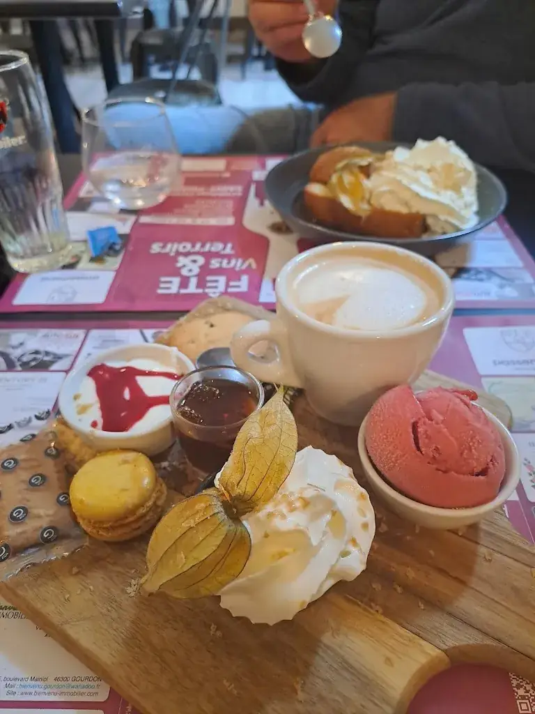 Claire MacMenemey_Auberge du Quercy_Salviac_Bewertung