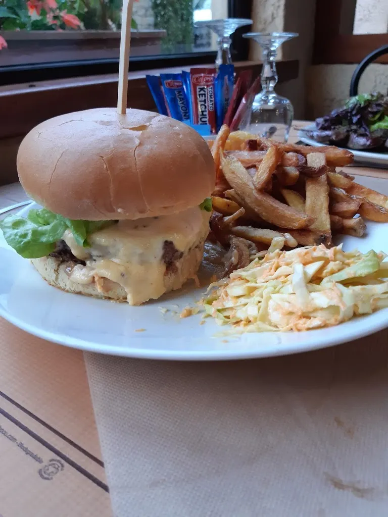 L'auberge Sans Frontières_Dégagnac_slider_image_2