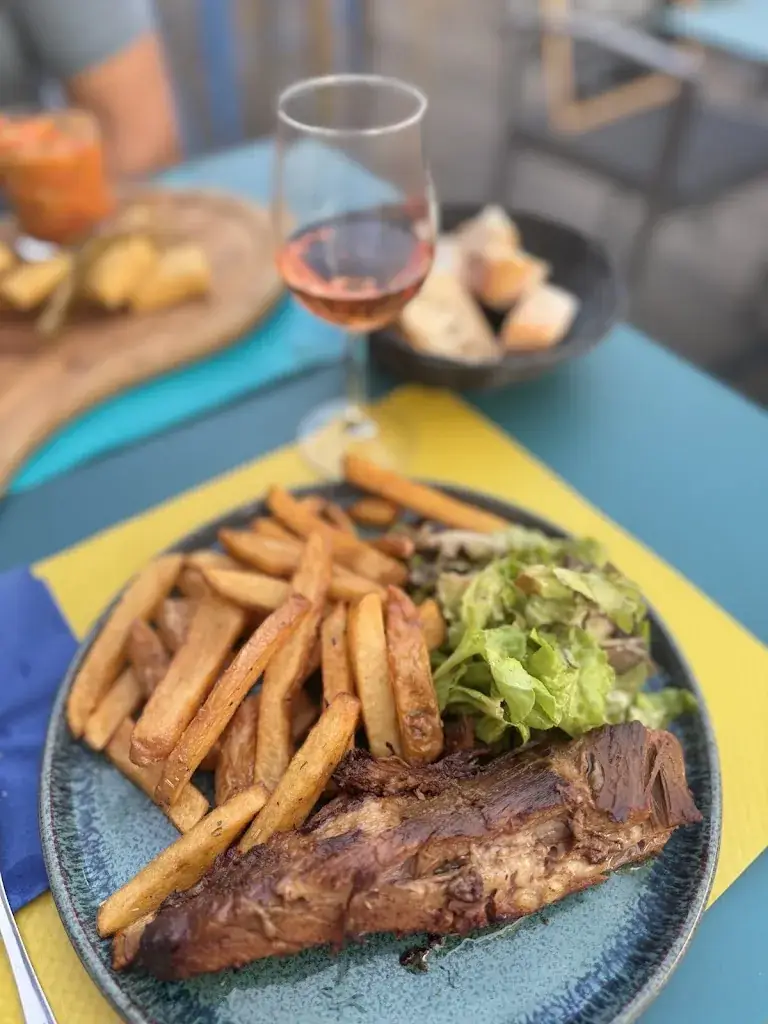 L'Utopie_Cabrières-d'Avignon_slider_image_3