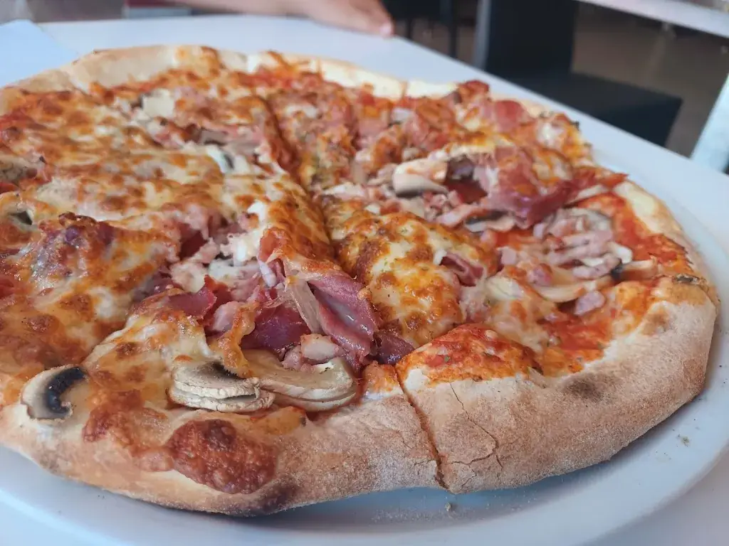 La Diligence Du Chateau_Salses-le-Château_slider_image_2