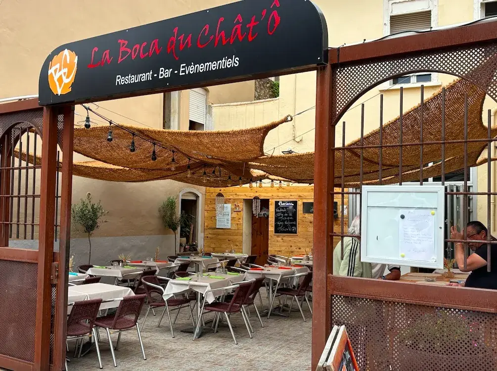 La Boca du Chat'Ô restaurant in Salses-le-Château