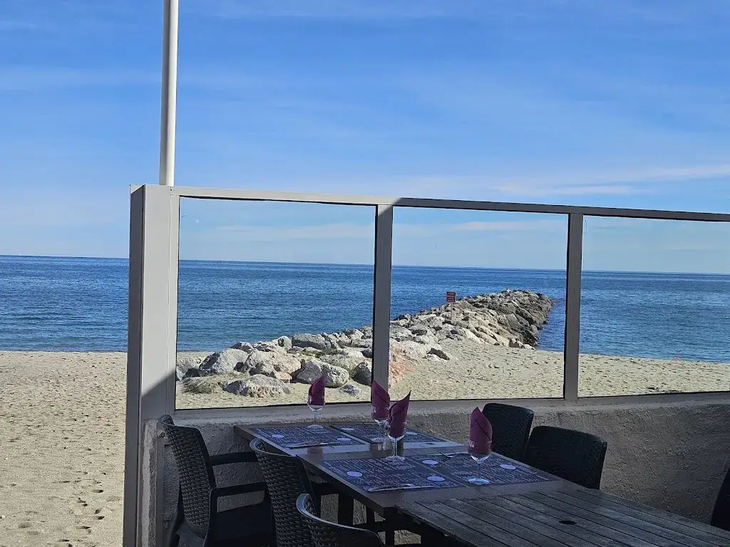 L'Indalo_Sainte-Marie-la-Mer_slider_image_3