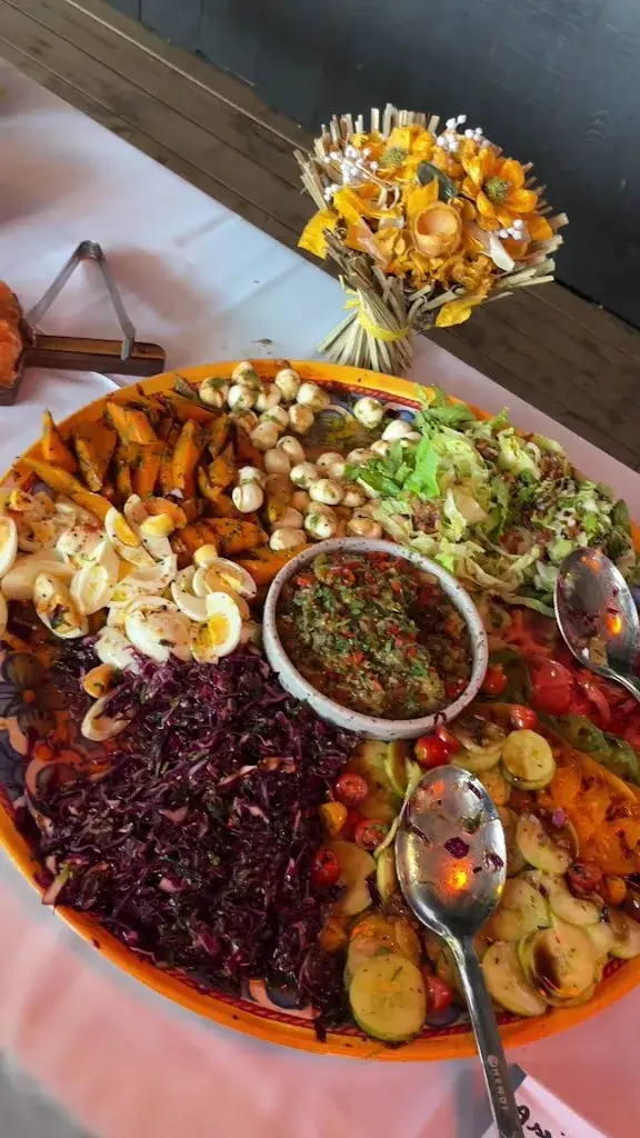 Le Victoria _Sainte-Marie-la-Mer_slider_image_2