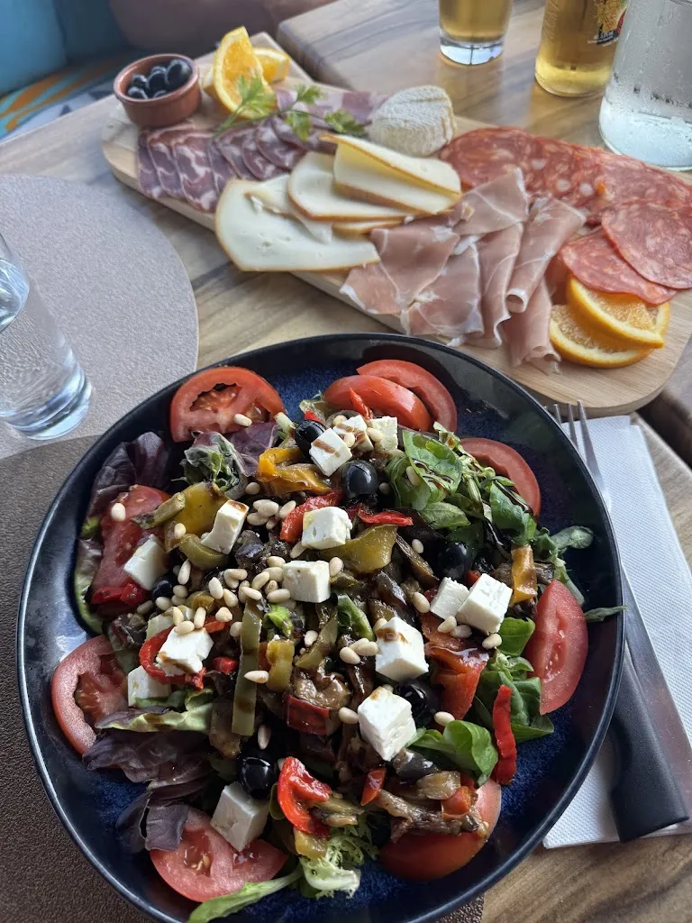 Kim Dickhout-Buijs_Ô Cabanon_Sainte-Marie-la-Mer_Bewertung