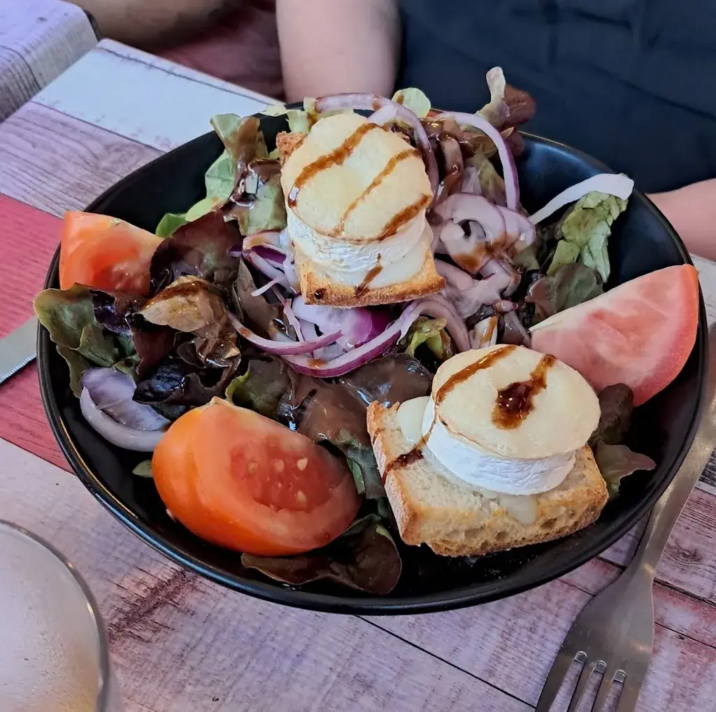 Natty DdC_chez nous 66_Sainte-Marie-la-Mer_review