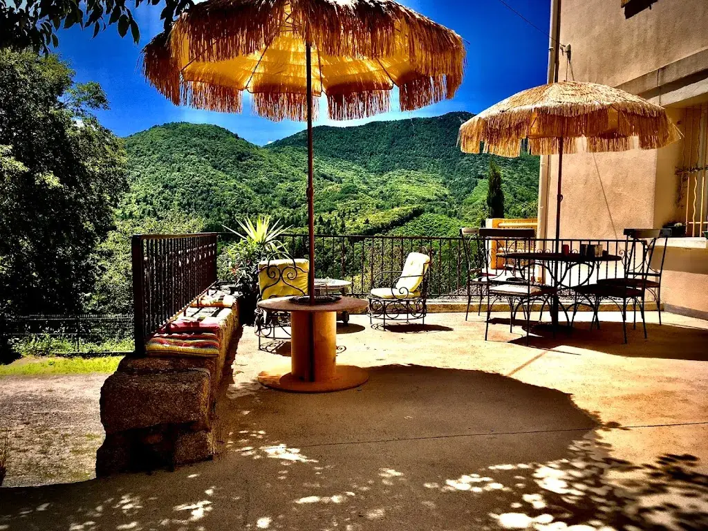 Auberge notre dame de la Sort_Saint-Laurent-de-Cerdans_slider_image_1