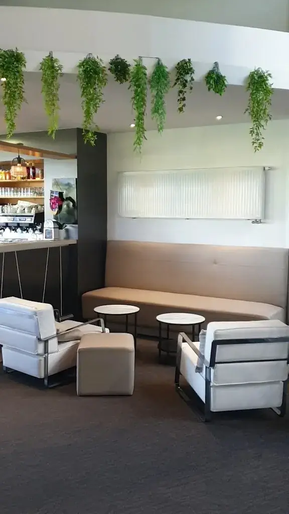 L'Etiquette Seilh_Seilh_slider_image_2