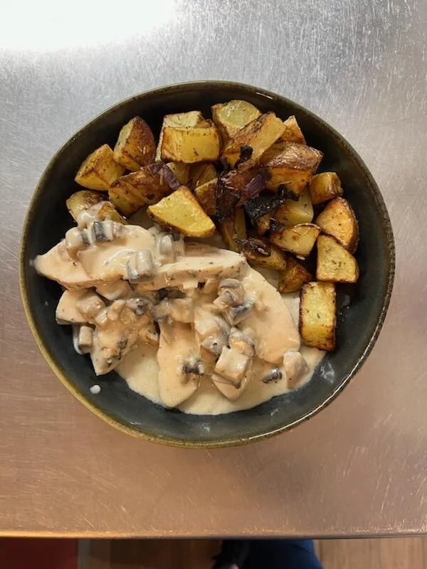 La Cabane_Sauvian_slider_image_3