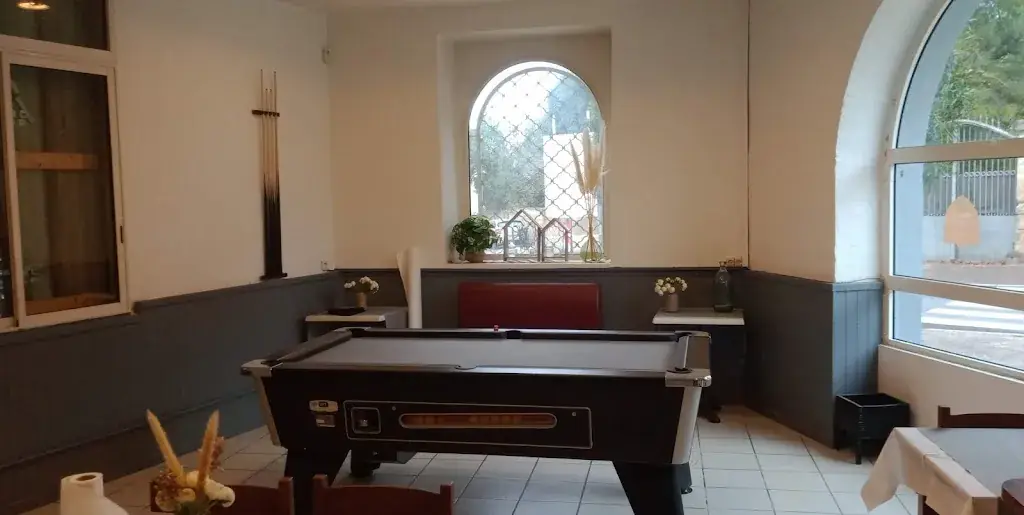 Snow ღ_Izmir_Sauvian_review