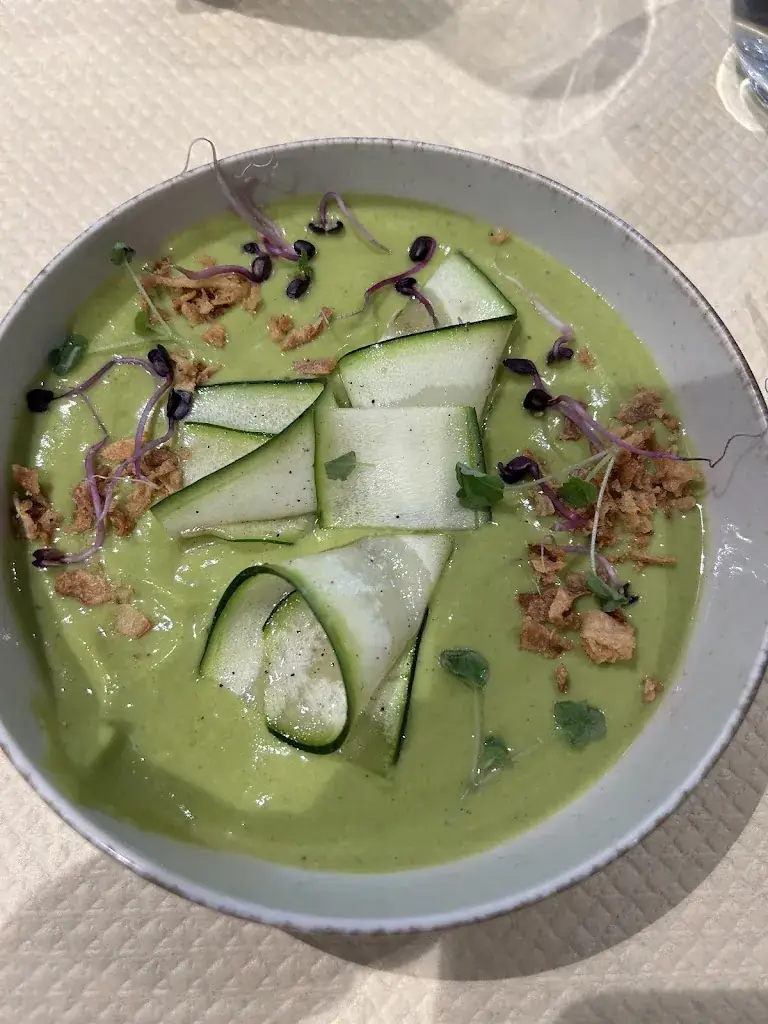 Martin Cooke_Restaurant lou serinhanot_Sérignan_review