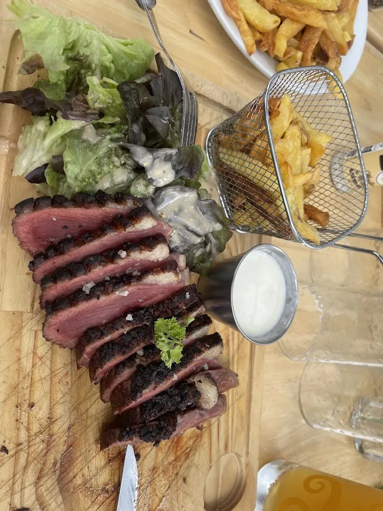 Lucie le mercier_Guinguette des étangs_Saïx_review