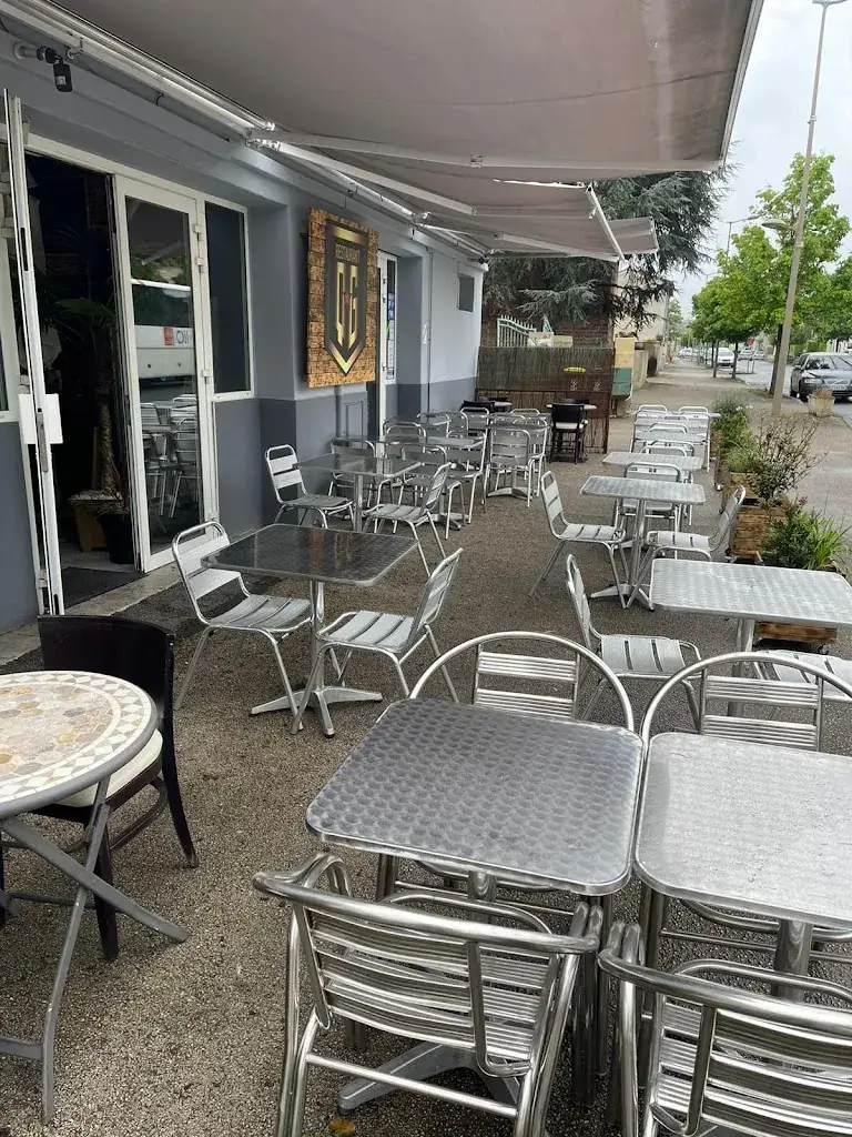 Restaurant le QG restaurante en Soual