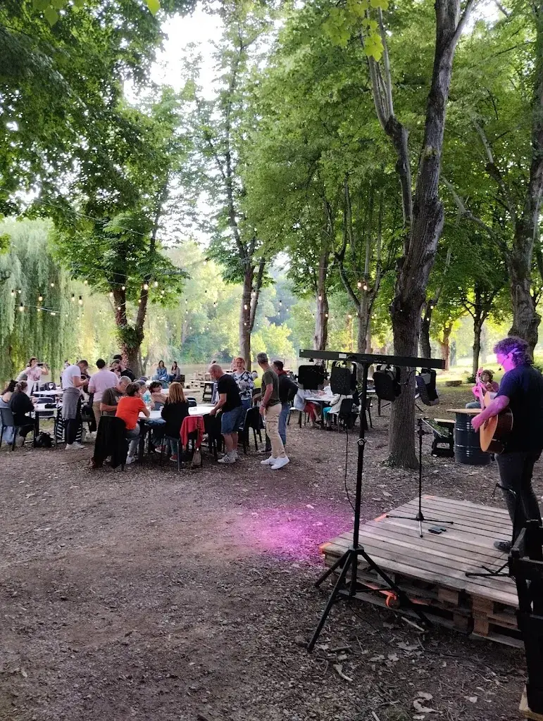 Gilles Kulinski_Guinguette Las Ribas_Vielmur-sur-Agout_review