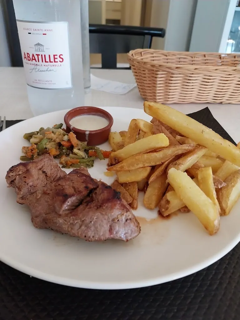 L Impro restaurant in Septfonds