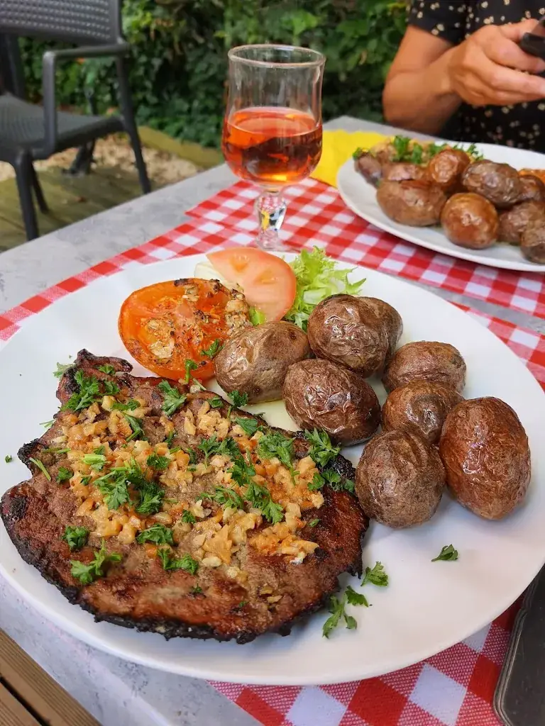 Menu_Aux amis_Annecy_image_5