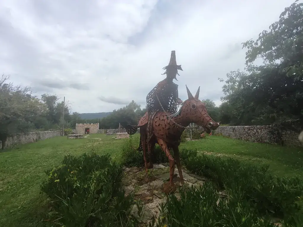 Centre Routier l'Imprévu restaurant à d'Aveyron