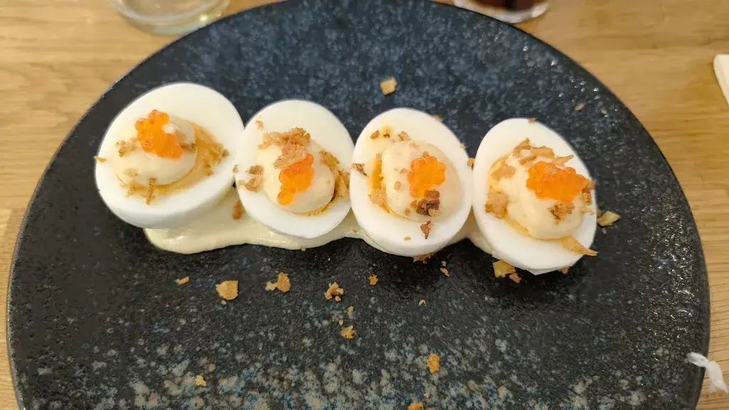 Dominique Barrech_Les Quais_Meythet_review