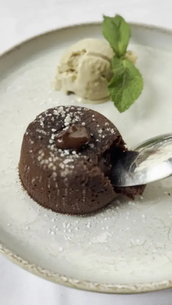 Viet Tran_Chez Françoise_Paris_recensione