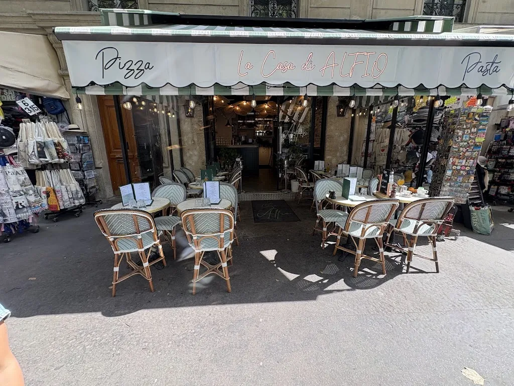 La Casa di Alfio_Paris_slider_image_1