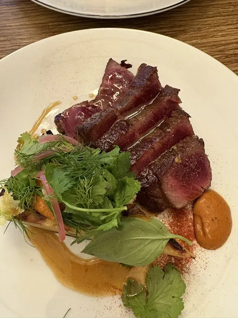 Roman Beylin_Le Mermoz_Paris_reseña