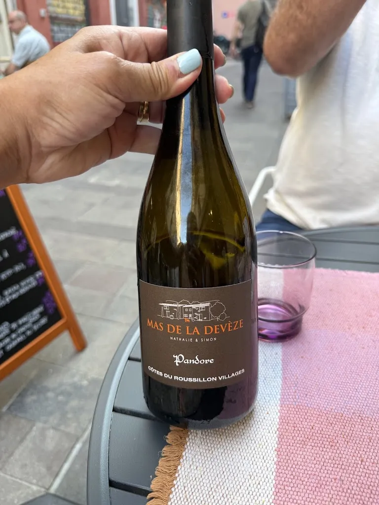 Ann Sharf_La Prohibition_Sète_review