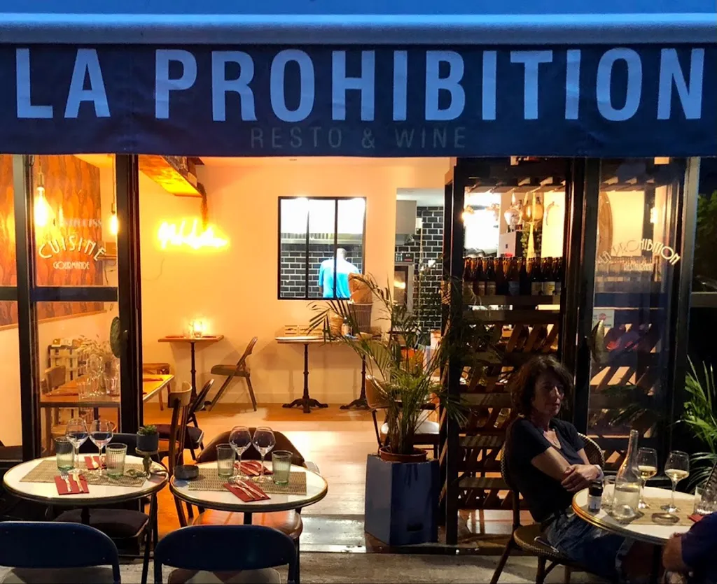 DC Janssen_La Prohibition_Sète_review