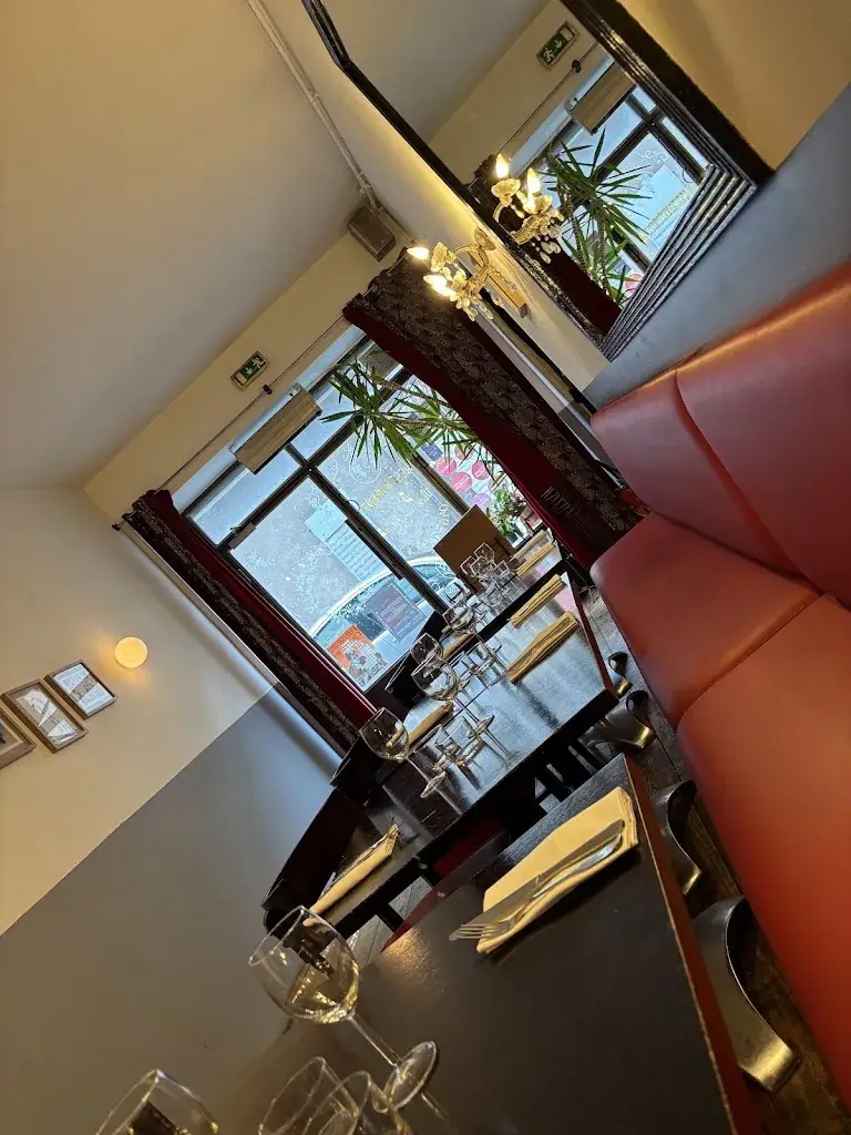 Malcolm Goodall_Paris Méditerranée_Sète_review