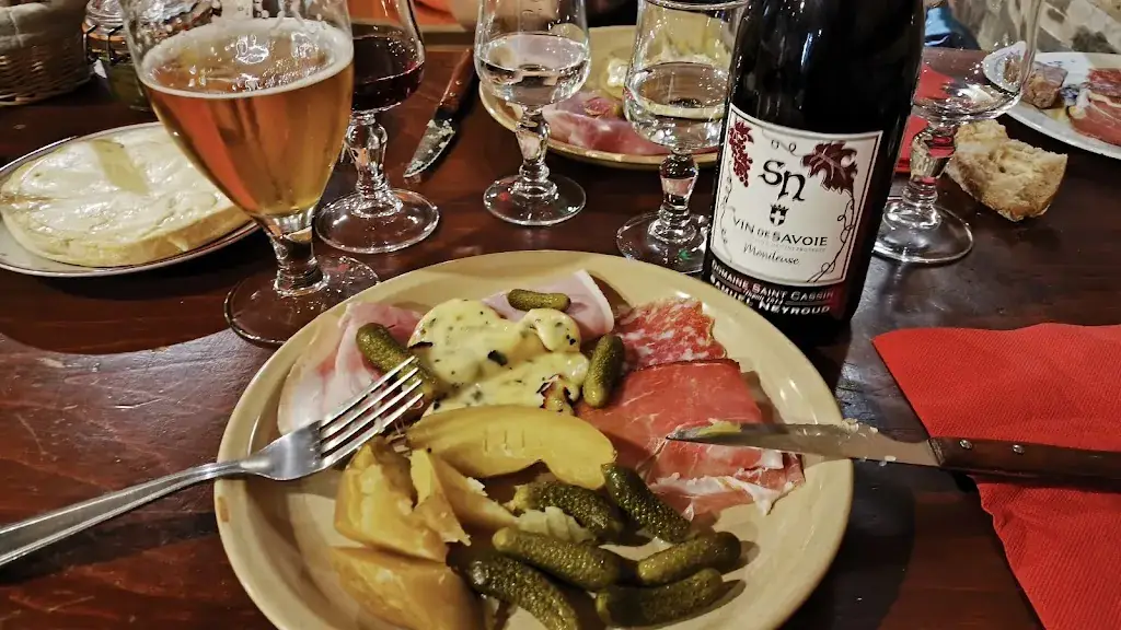 La ferme de la Charbonnière_Menthon-Saint-Bernard_slider_image_3