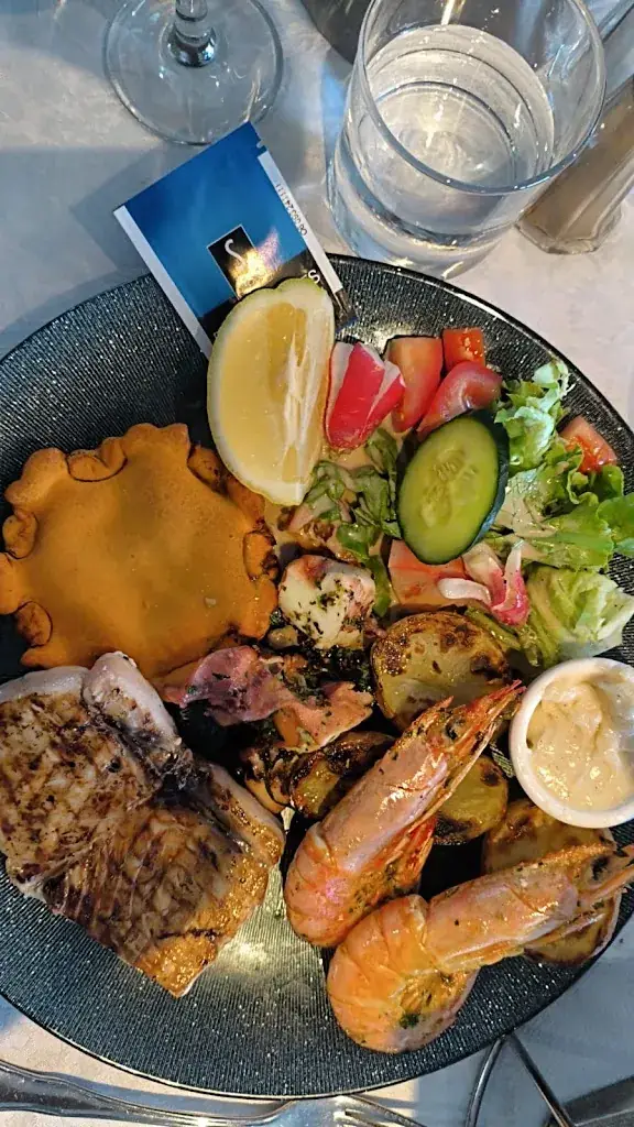 crfcre_Le Véradier_Sète_review