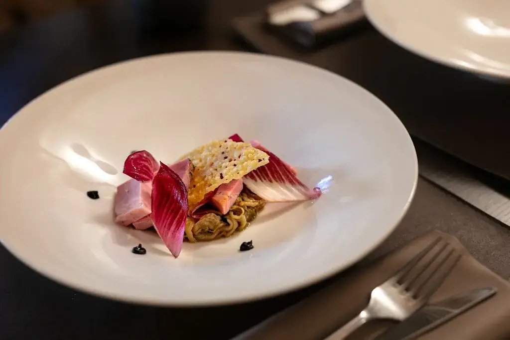 Le Confidentiel_Menthon-Saint-Bernard_slider_image_2