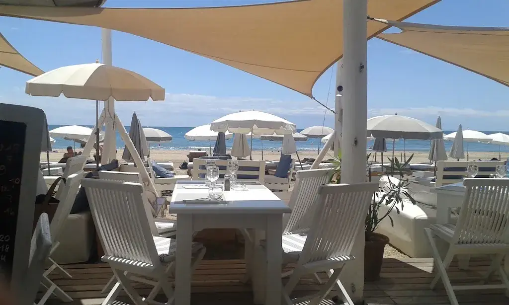 La Ola (accès N°17) restaurant à Sète