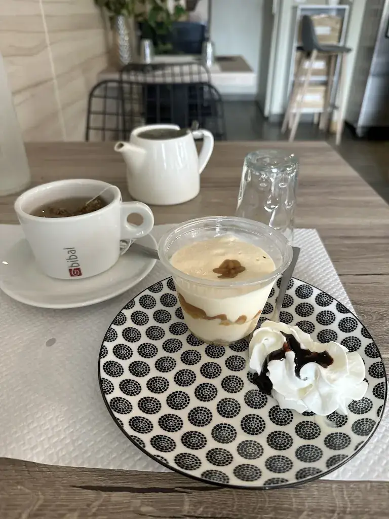 Elena Batychko_Le P’tit Camentin_Sète_review